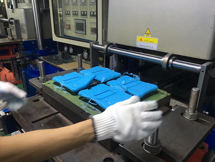 矽膠ipads保護套定製生產
